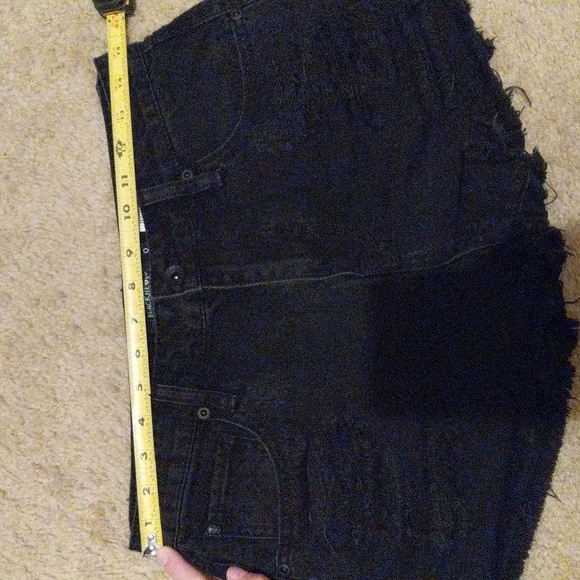 Blackheart High Rise Distressed Denim Juniors Shorts - Picture 7 of 8